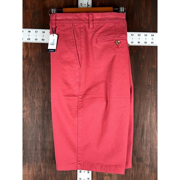 Johnnie Os Stretch Twill Neal Shorts 11" Inseam Malibu Casual Red Men 32 NEW NWT - Picture 1 of 7